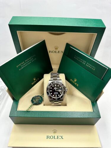 Replica Rolex GMT-Master II Black Dial 116710BLNR "Batman" photo review