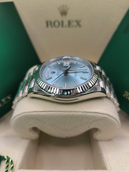 Superclone Rolex Day-Date Ice blue Dial 228236 Design Element