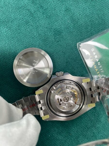 Superclone Rolex GMT-Master II 126710BLRO 