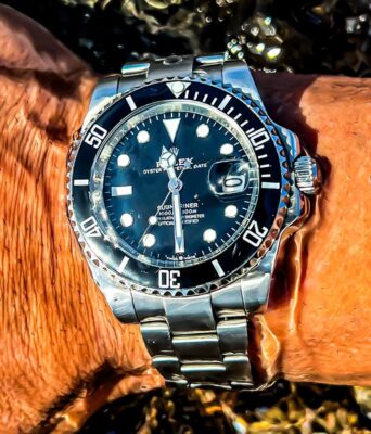 Replica Rolex Submariner Black Dial 126610LN photo review