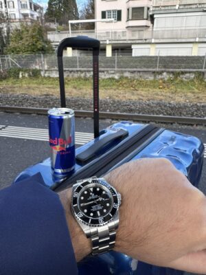 Superclone Rolex Submariner Black Dial 126610LN photo review