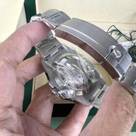 Superclone Rolex Submariner Black Dial 126610LN photo review