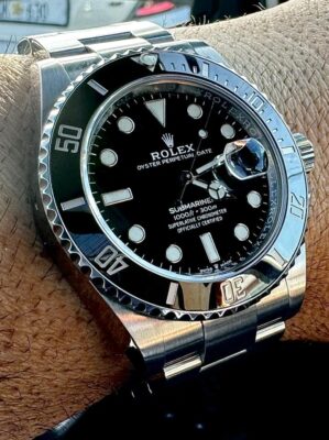 Superclone Rolex Submariner Black Dial 126610LN photo review