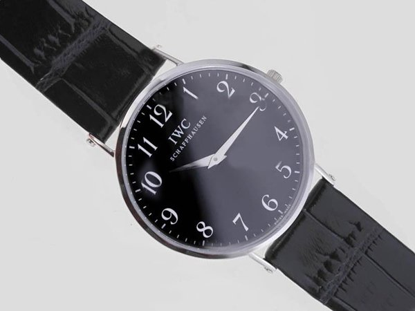 IWC Pilots Classic Midsize IW325601 40mm Quartz Black Dial Watch