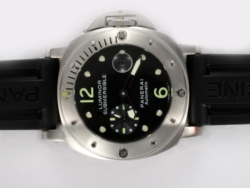 Panerai Luminor PAM00024 Black Rubber Strap Stainless Steel Bezel Watch
