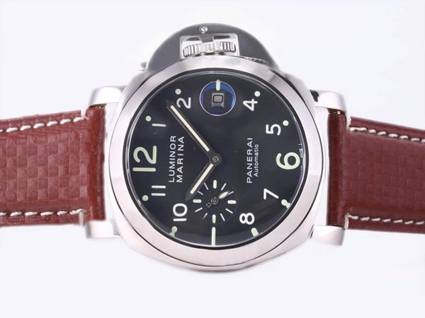Panerai Luminor PAM164 Black Dial Stainless Steel Bezel Red Crocodile Leather Strap Watch