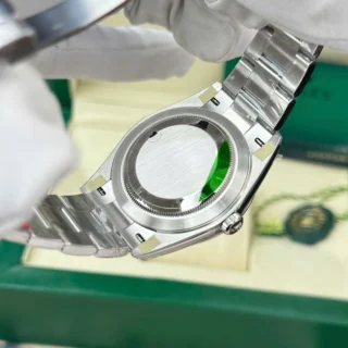 Replica Rolex Datejust Black Dial Fluted Bezel Oyster Bracelet