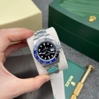 Replica Rolex GMT Master II Batman Blue and Black Bezel Oyster Bracelet