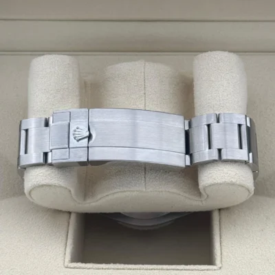 Superclone Rolex Submariner Black Dial 126610LN Feature Highlight