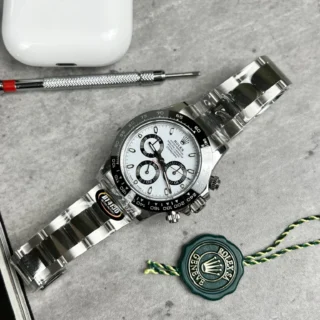 Replica Rolex Panda White Dial Black Bezel Oyster Dial