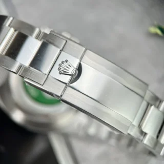 Replica Rolex Panda White Dial Black Bezel Oyster Dial